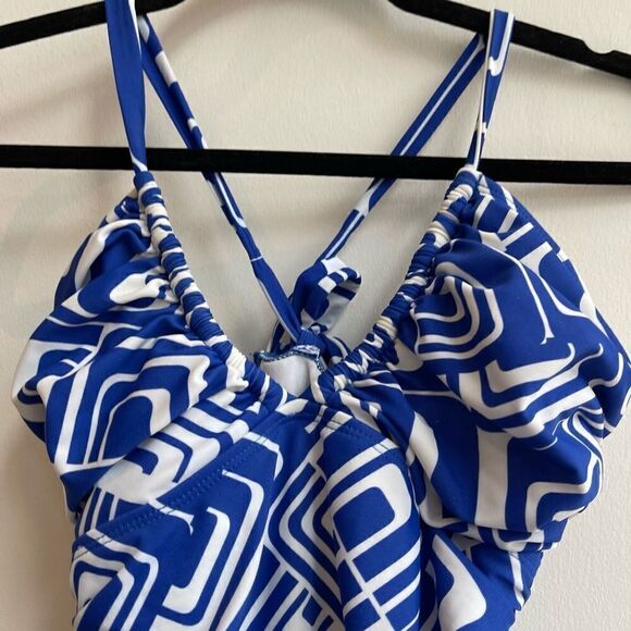 Kenneth Cole Reaction Womens Swimsuit One Piece Strappy Blue Size Medium - Picture 2 of 8